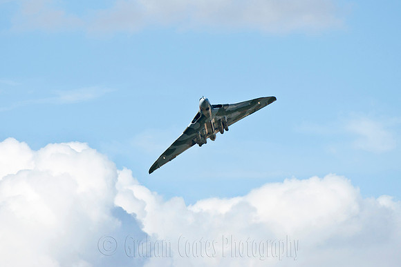 Vulcan XH558