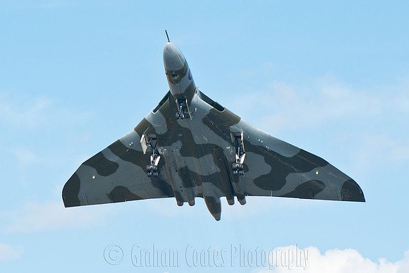 Vulcan XH558