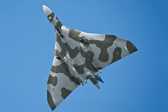Vulcan XH558